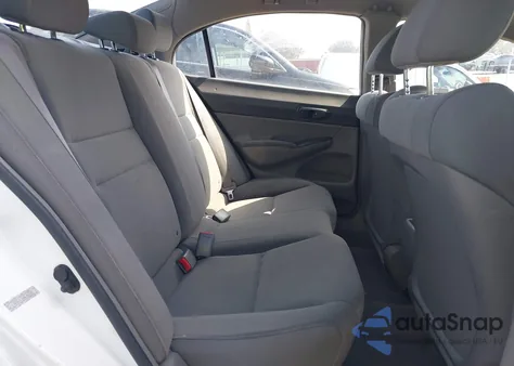 2010 Honda Civic Vp z USA, uszkodzony, nr VIN 19XFA1F35AE062503